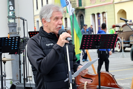 Mednarodna revija starodobnikov (50)